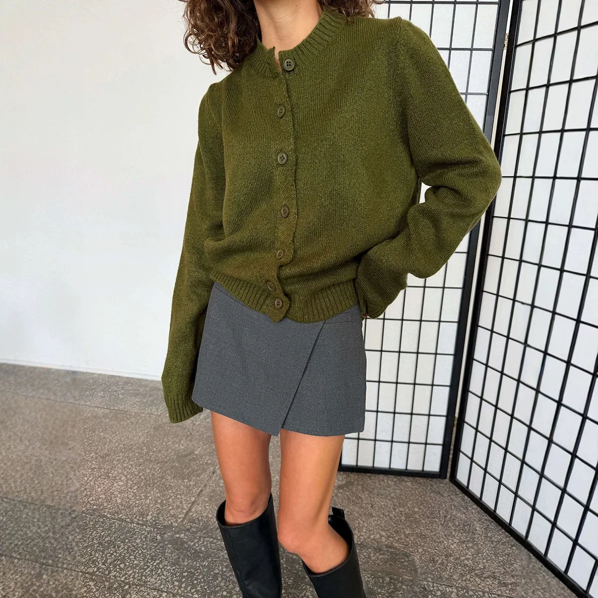 2026 Vintage Long Sleeve Y2k Tops Korean Knitted Women's Cardigan Autumn Winter Fashion O-Neck Versatile Slimming Basis Sweater