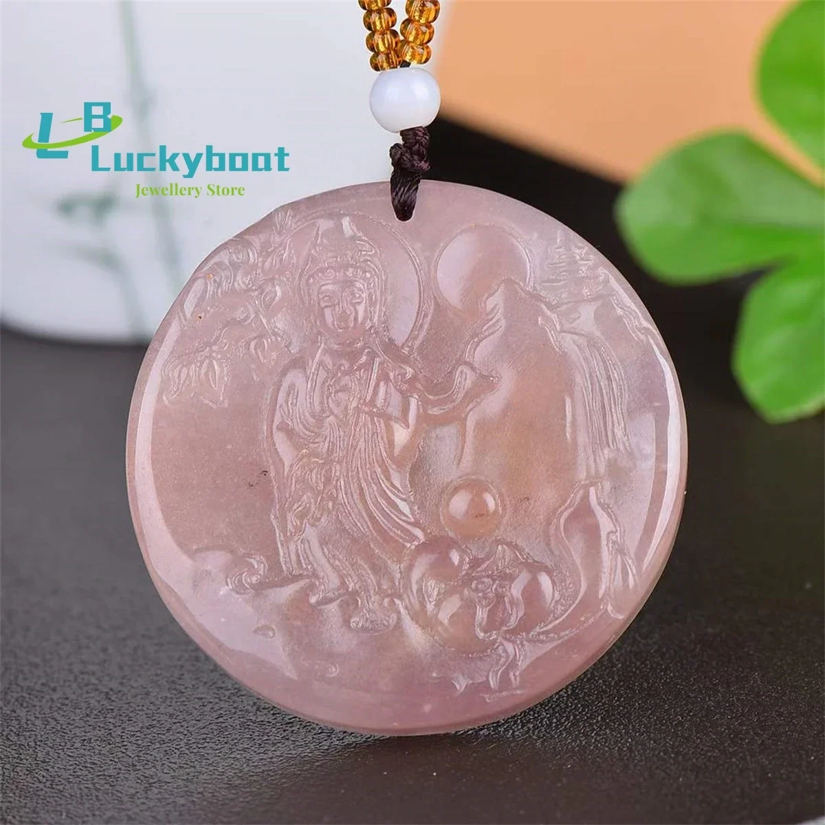 

Подвеска из натурального фиолетового золота, шелка и нефрита с пейзажем Гуаньинь. Простая и универсальная, модная и изысканная для мужчин и женщин.