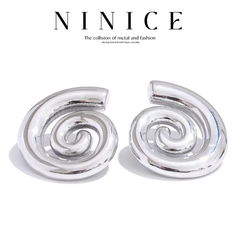 ¿Por qué las aretes de acero inoxidable 316L NiNice son la elección ideal para ir de moda con estilo y durabilidad?