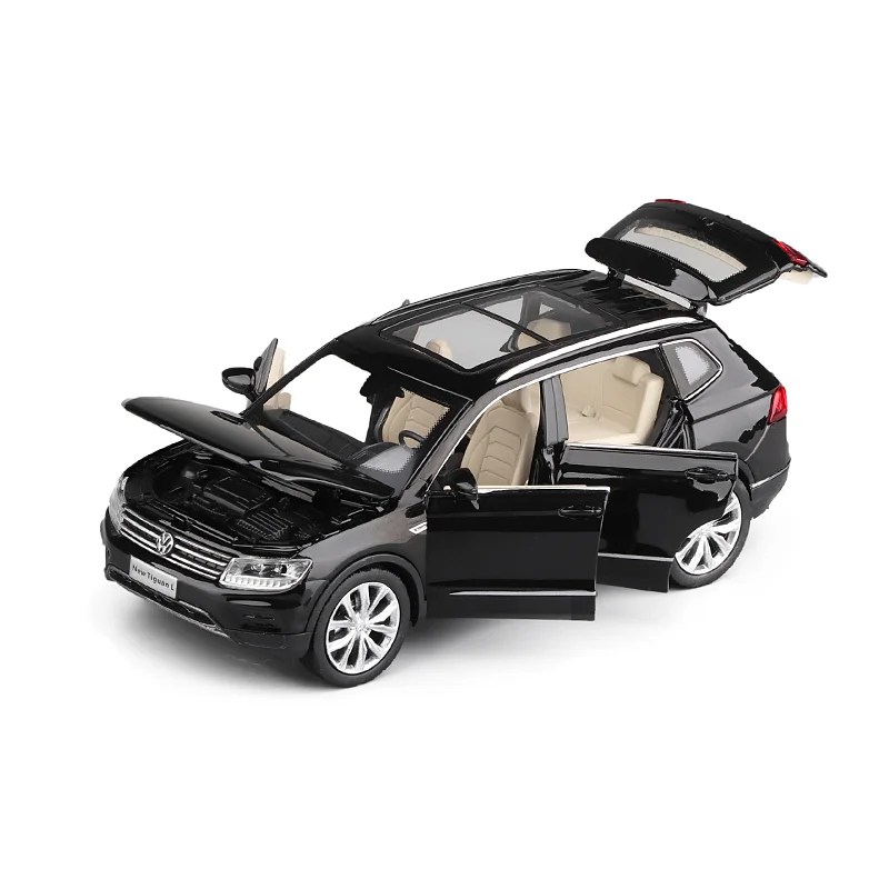 1:32 Alloy Pull Back Car High Imitation Tiguan L Car Model Open Door Music Flash Vehicles Kids Toys Free Shipping