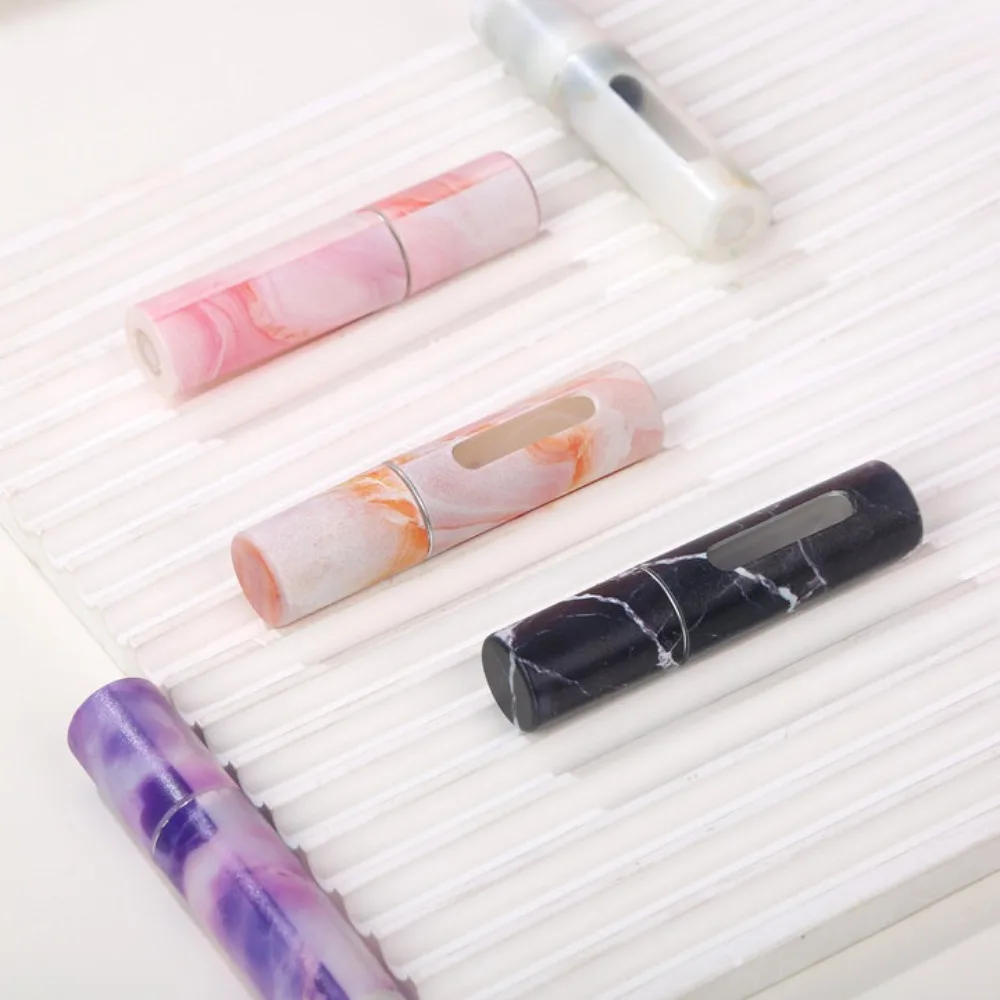 جديد 5 مللي زجاجة عطر صغيرة إعادة الملء رذاذ فارغ الدورية زجاجة تخزين البخاخ المحمولة حاويات مستحضرات التجميل الفارغة