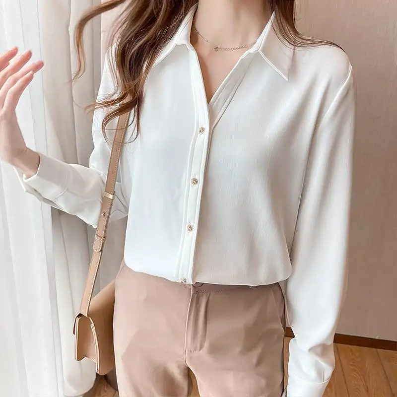 Early Autumn New White Chiffon Shirt with a Female Design Sense Niche and Western-style Fashion Long Sleeved and High-end Top