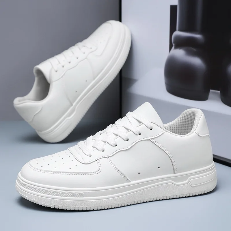 Men Vulcanized Shoes Spring New Breathable White Shoes Men Trendy Versatile Thick Soled Sports Shoes Casual Sneakers for Men