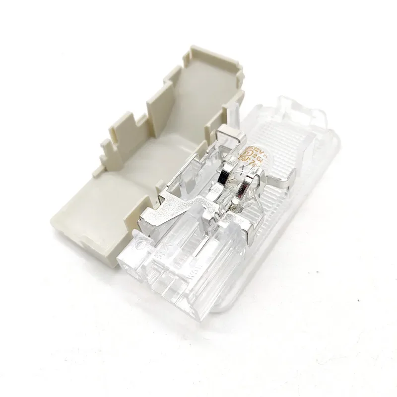 6362N6 LED License Plate Light for Peugeot 308S 508 207CC 307CC 607 for Citroen C5 C6 C4 DS3 DS5 Xsara Picasso C-elysee