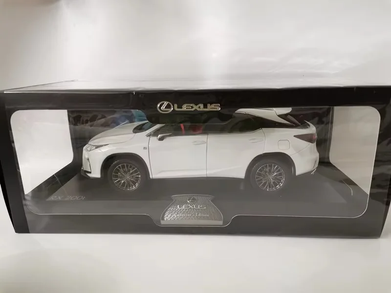 Genuine Premium Lexus Rx200t 1:18 Scale Diecast Off-Road Vehicle Collectible Car Model In Stock For Car Enthusiasts