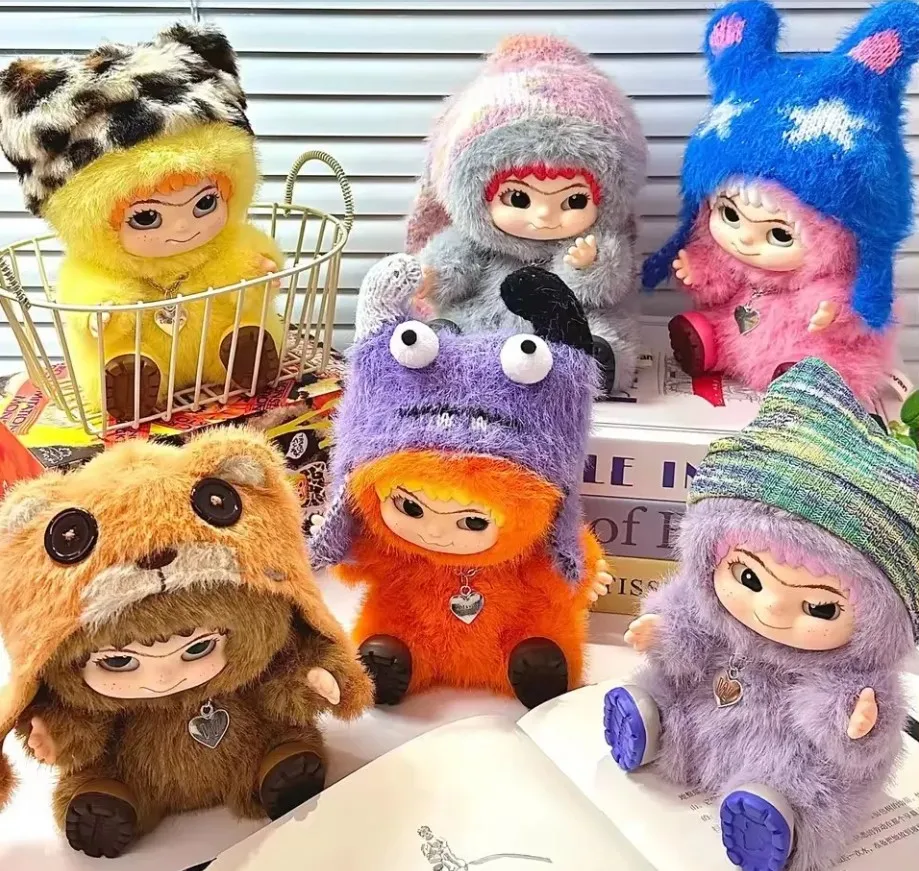 

【Miniso】Wakuku Furry Trendy Party Series Figurines Doll Bag Pendant Surprise Bag Keychain Pendant Surprise Gift for Friends and Family