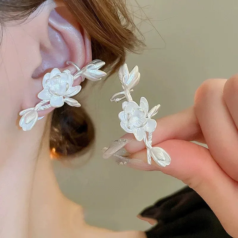 Pendientes Vintage de Plata de Ley 925 para mujer, pendiente de perla de flor Simple, joyería para prevenir alergias, accesorios de fiesta, regalo