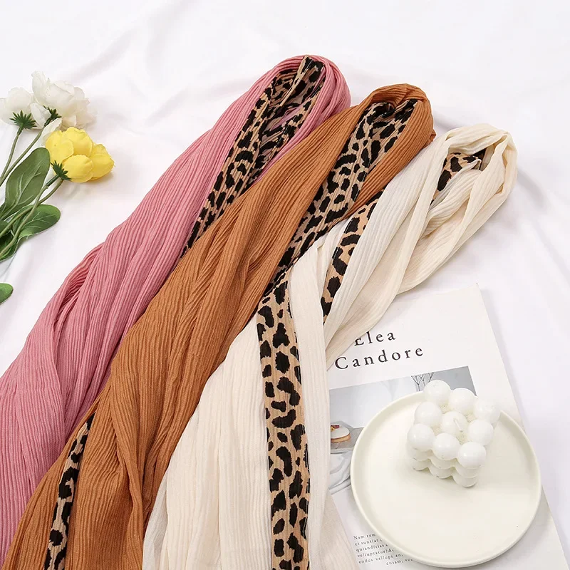 

Hot Leopard Print Wrinkles Hijab Scarf Polyester Muslim Woman Hijab Shawls Lady Soft Long Wraps Femme Elegant Bandana Turban