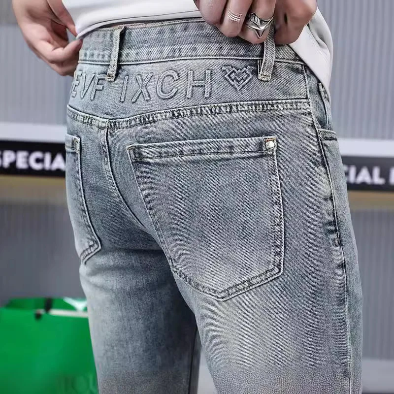 2024neue Retro gewaschene Jeans Herren Sommer dünne Mode gedruckt schmal geschnittene kleine gerade lässige lange Hose