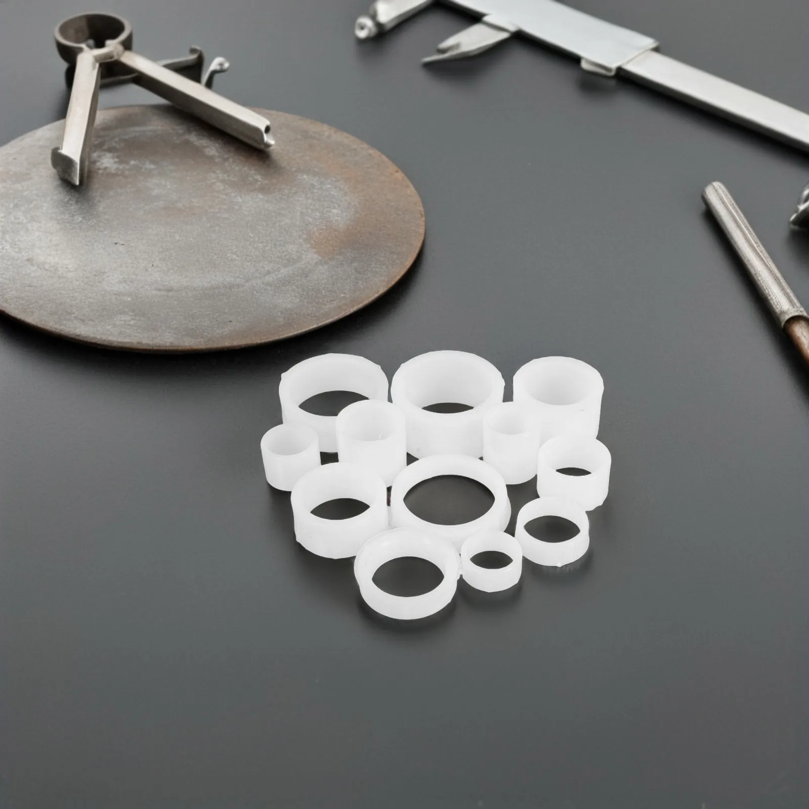 

12Pcs Grinding Wheel Reducing Bushings Plastic Adapter Kits for Bench Grinder Wheel Sizes 7-20mm Bench Grinder Adapter Kits
