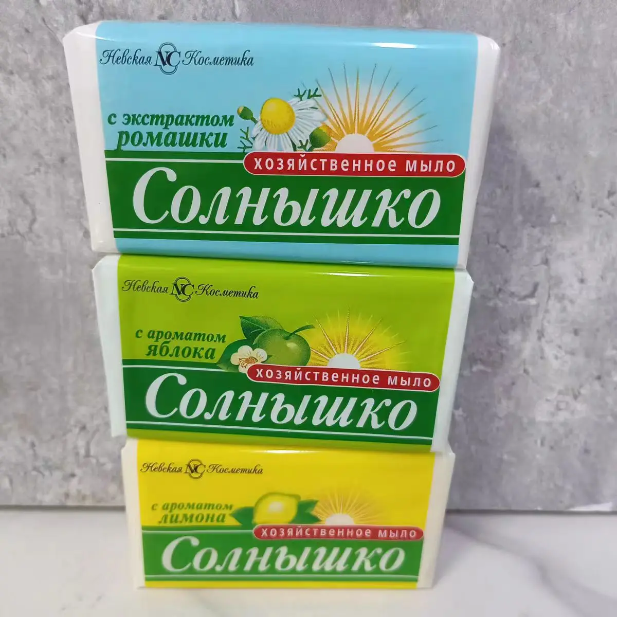 Russian Sunshine Lemon Apple Flavor Chamomile Flavor Laundry Soap 140g Decontamination Cleaning