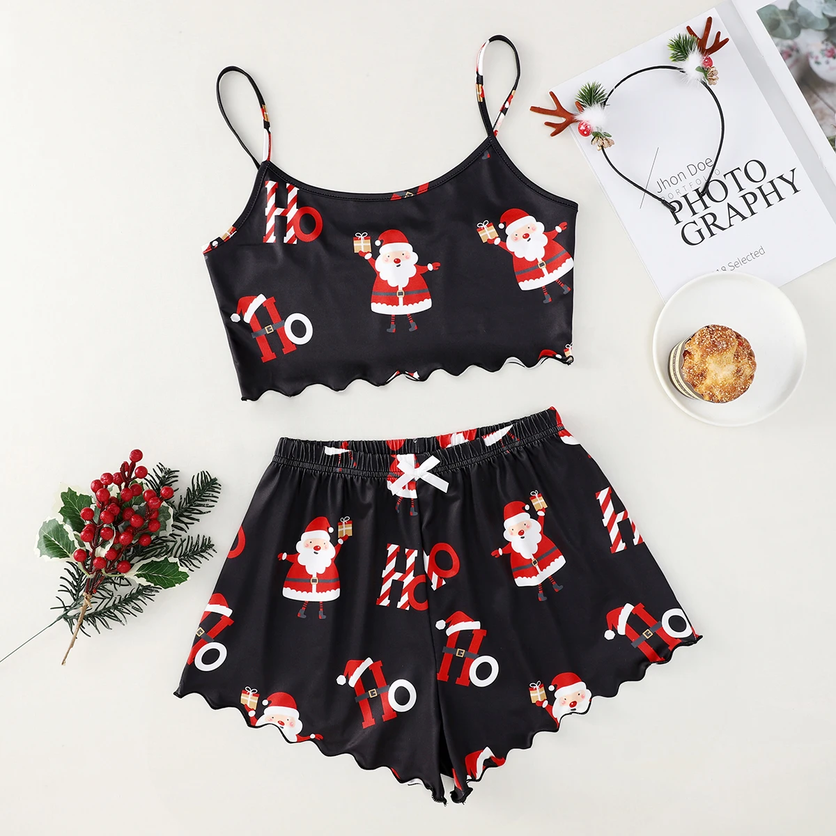 Women\'s Cute Cartoon Santa & Candy Cane Print Frill Trim Christmas Pajama Set Round Neck Backless Crop Cami Top & Shorts