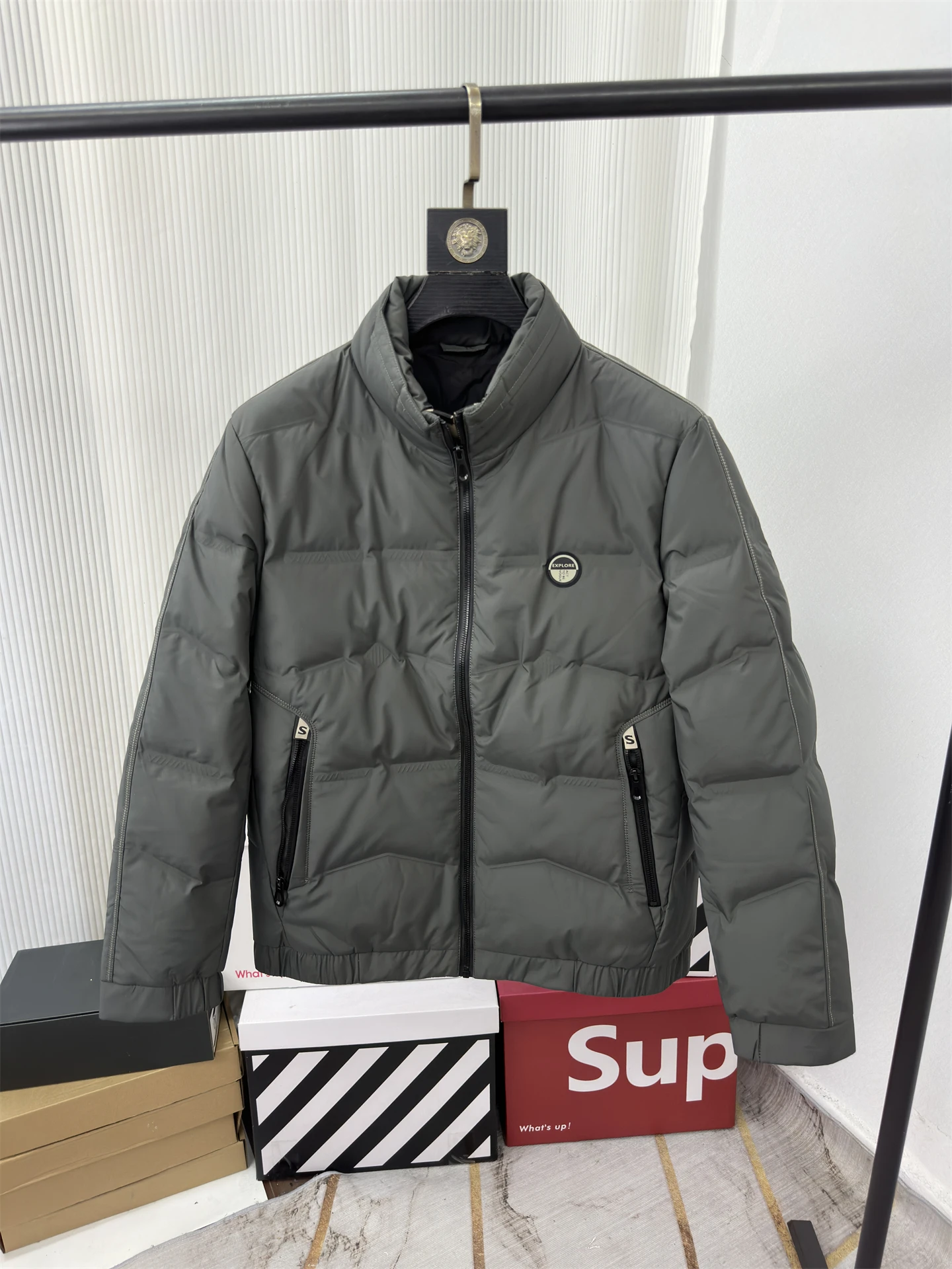 

Модная повседневная утепленная куртка-пуховик с воротником-стойкой, зимняя теплая, из полиэфирного волокна, с длинными рукавами, мужская верхняя одежда.