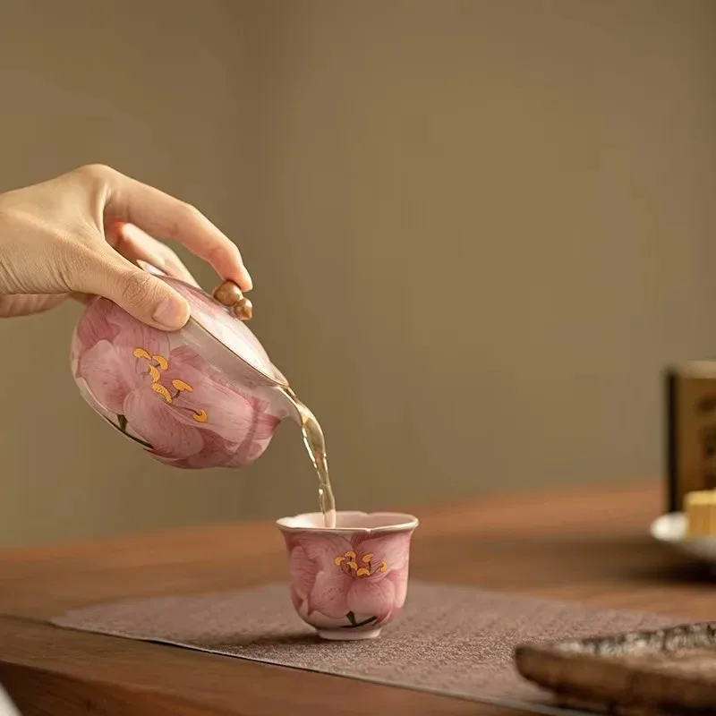 150ML Pink Ru Kiln Lily Teapot Imitation Song Hand Grab Pot National Gourd Ceramic Bottle Pot Not Hot Household Kung Fu Tea Set