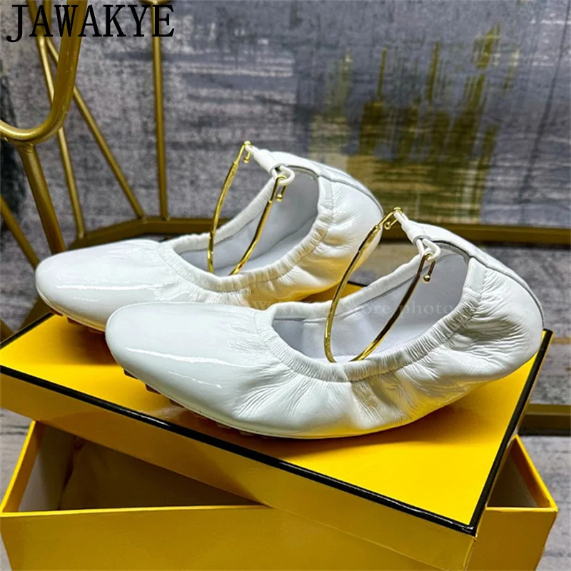 

Shiny Leather Round Wrap Toe Flat Shoes Women Summer Low Heel loafer Shoes Ankle Metal Buckle Designer Dance Walk Shoes Mujer