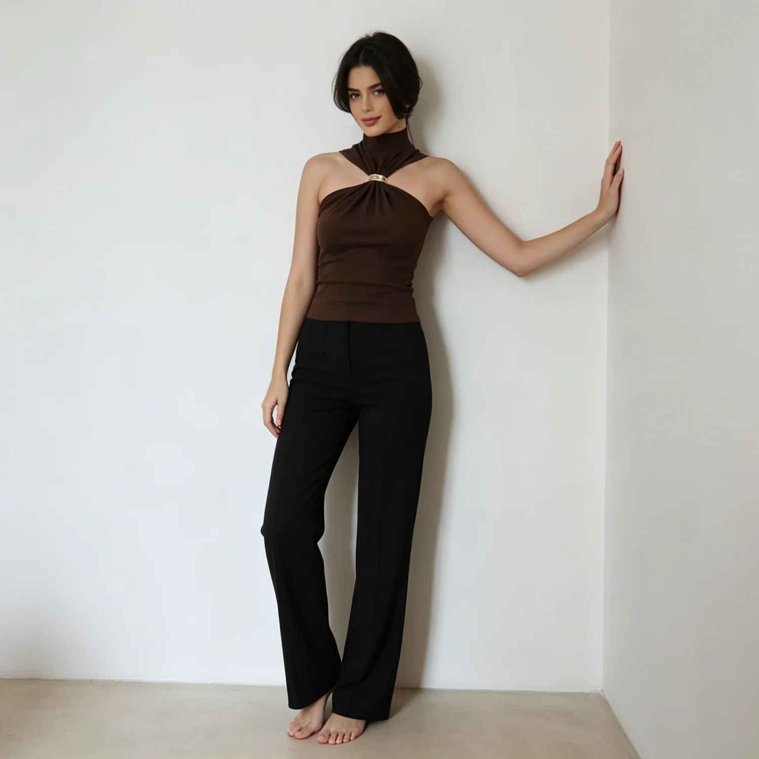 LIMO Women's Halter High Neck Top with Metal Ring Detail Sleeveless Slim Fit Party Blouse