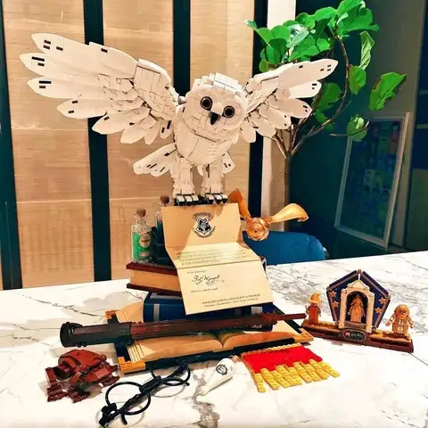 3010 delar samlarobjekt med fågelarkitektur; Montera modell 76391; Minnesleksak; Presentset för barn 12 best sales Lego 75341 - №7