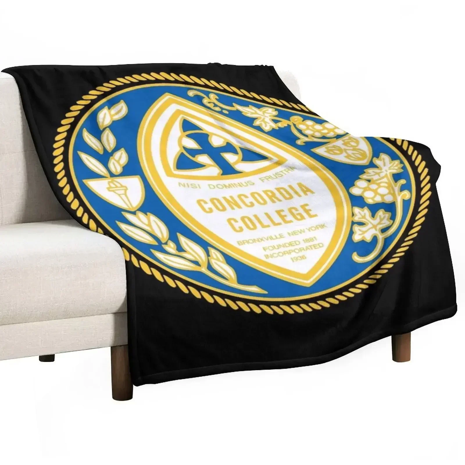 

Плюшевый уютный плед для дивана и кресла Concordia College Conservatory