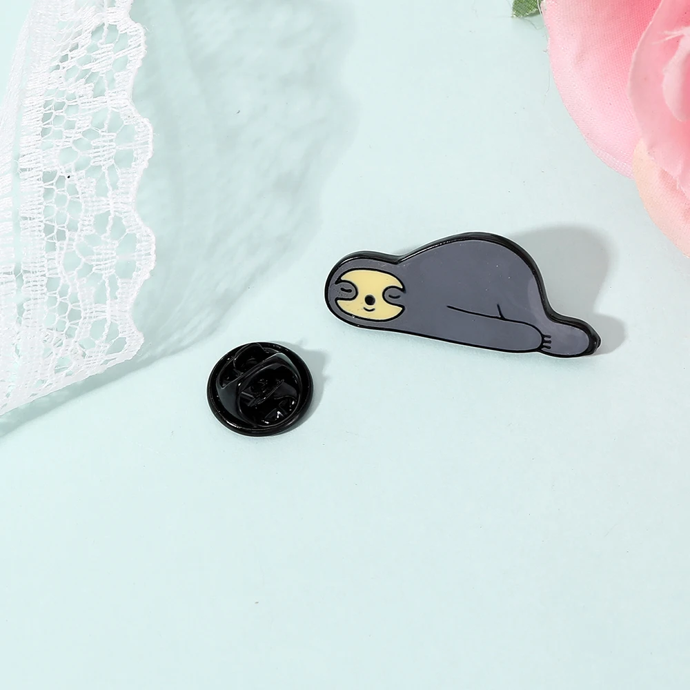 Funny Sloth Collar Coat Pin Statement Wriggle Bradypod Enamel Brooches Cheap Jewelry Wholesale