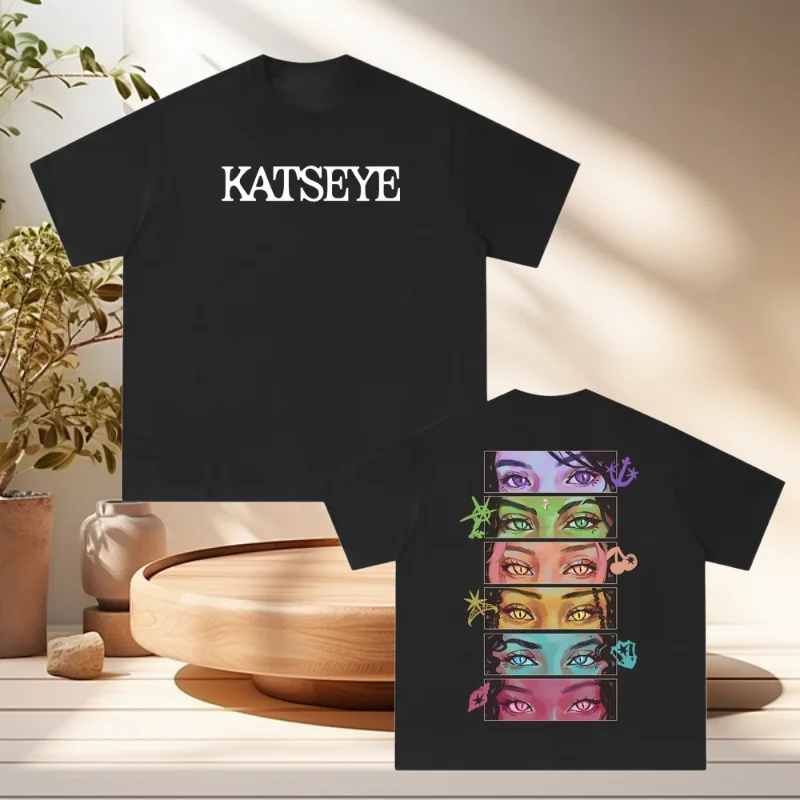 

Korean Girl Group KATSEYE Tee Cotto New Comic Style T-shirt Summer Fashion Men and Women Tops Round Neck Ropa Mujer Trend