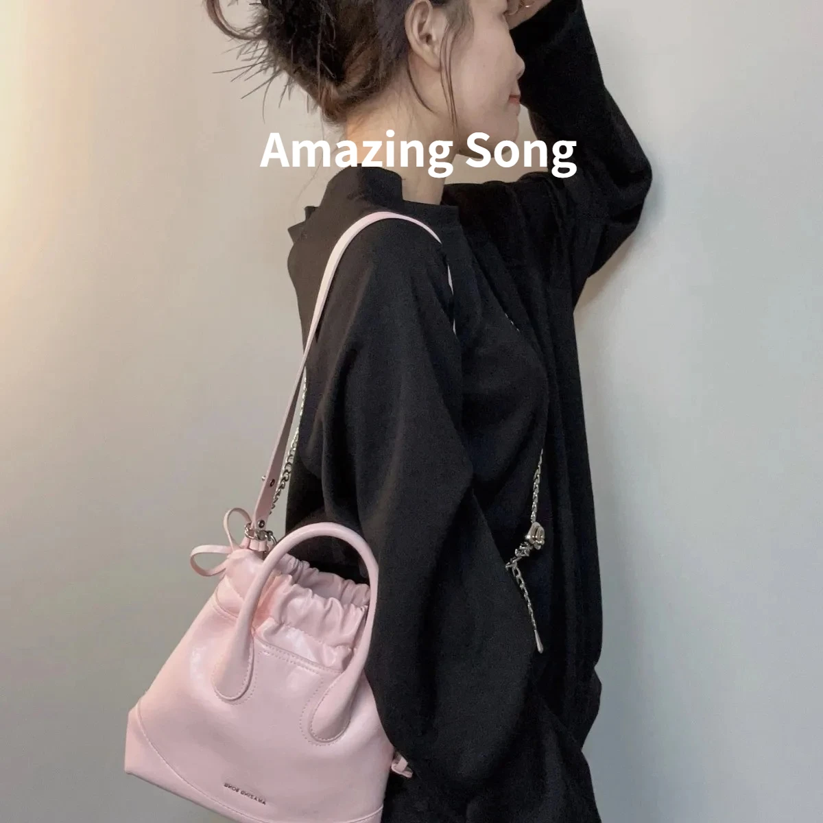 

Многосторонняя кожаная сумка Amazing Song — большой кошелек-бродяга с ремешком-цепочкой, трансформируемым рюкзаком и через плечо для женщин