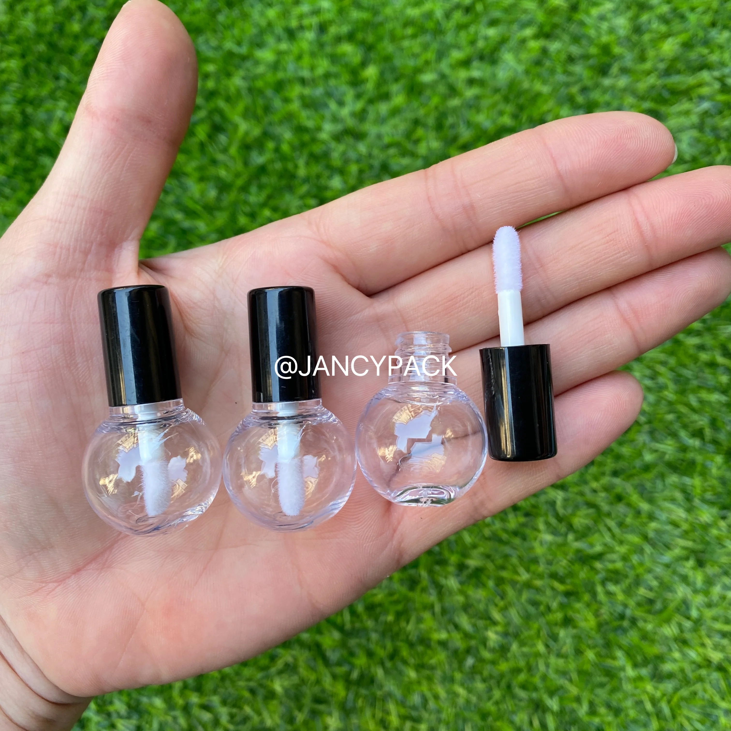 

Light Ball Bulb Shape Liquid Lipstick Packaging Cosmetic Empty Lip Gloss Tube DIY Lip Balm Tube Makeup Accessories