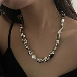 XIALUOKE Hyperbole Geometric Acrylic Beads Necklace Collarbone Chain Women's Elegant Baroque Pearl Necklace Bride Jewelry