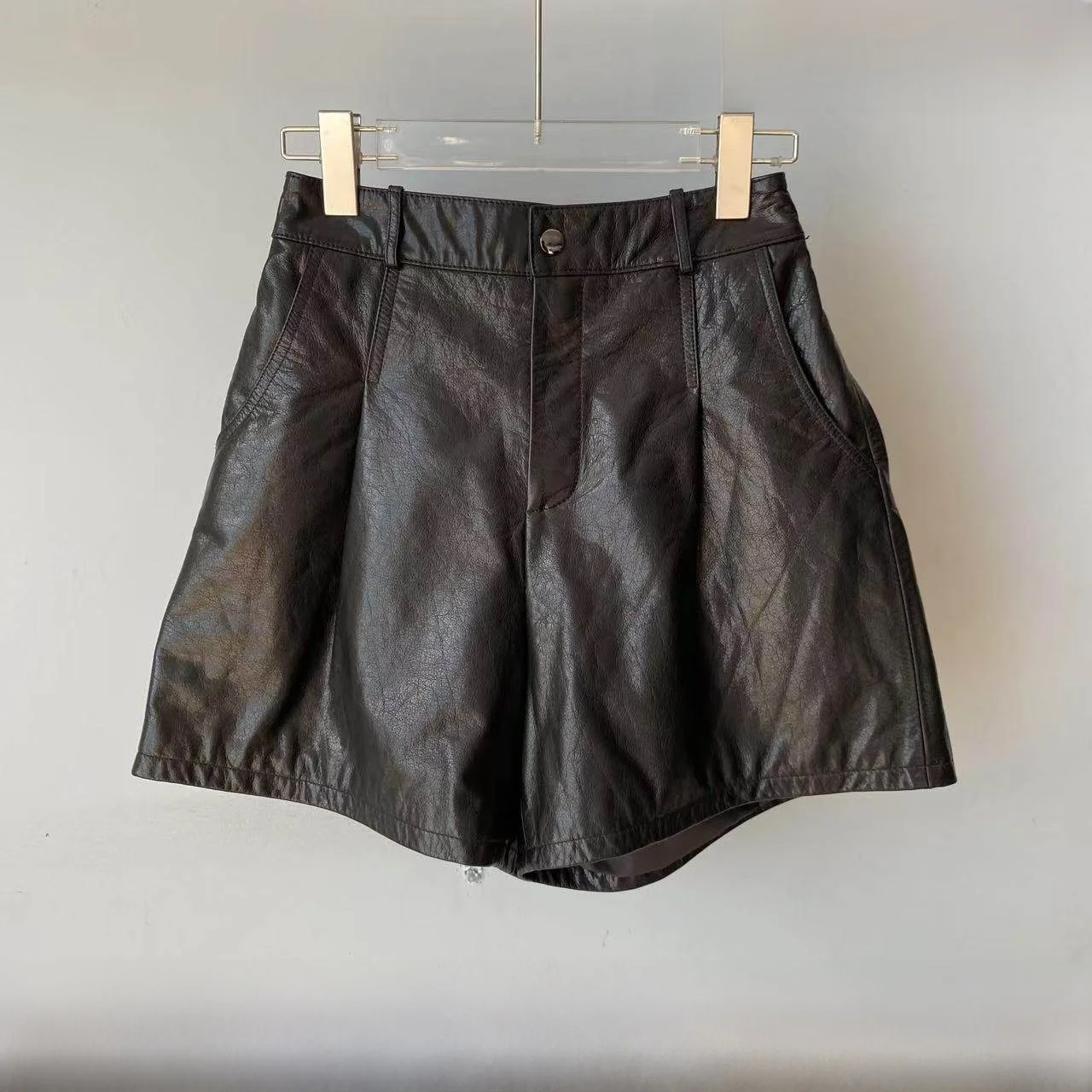 2025년 가을 여성용 패셔너블한 가죽 바지 캐주얼 와이드 레그 부츠 팬츠 다용도 천연 가죽 바지 출퇴근용