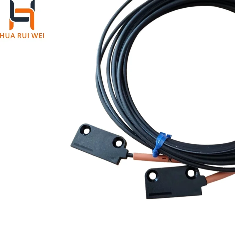 2026 New Original E32-ZT16PR E32-L25L Sensor Plc Programming Controller Industrial Automation Controller Stock