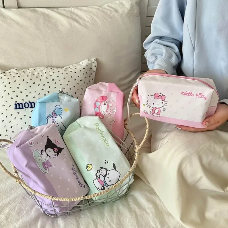 

Sanrio Hello Kitty Women Holding Makeup Bag Girl Cartoon Cute Melody Print Travel Portable Mini Storage Toiletry Bag Makeup Bag