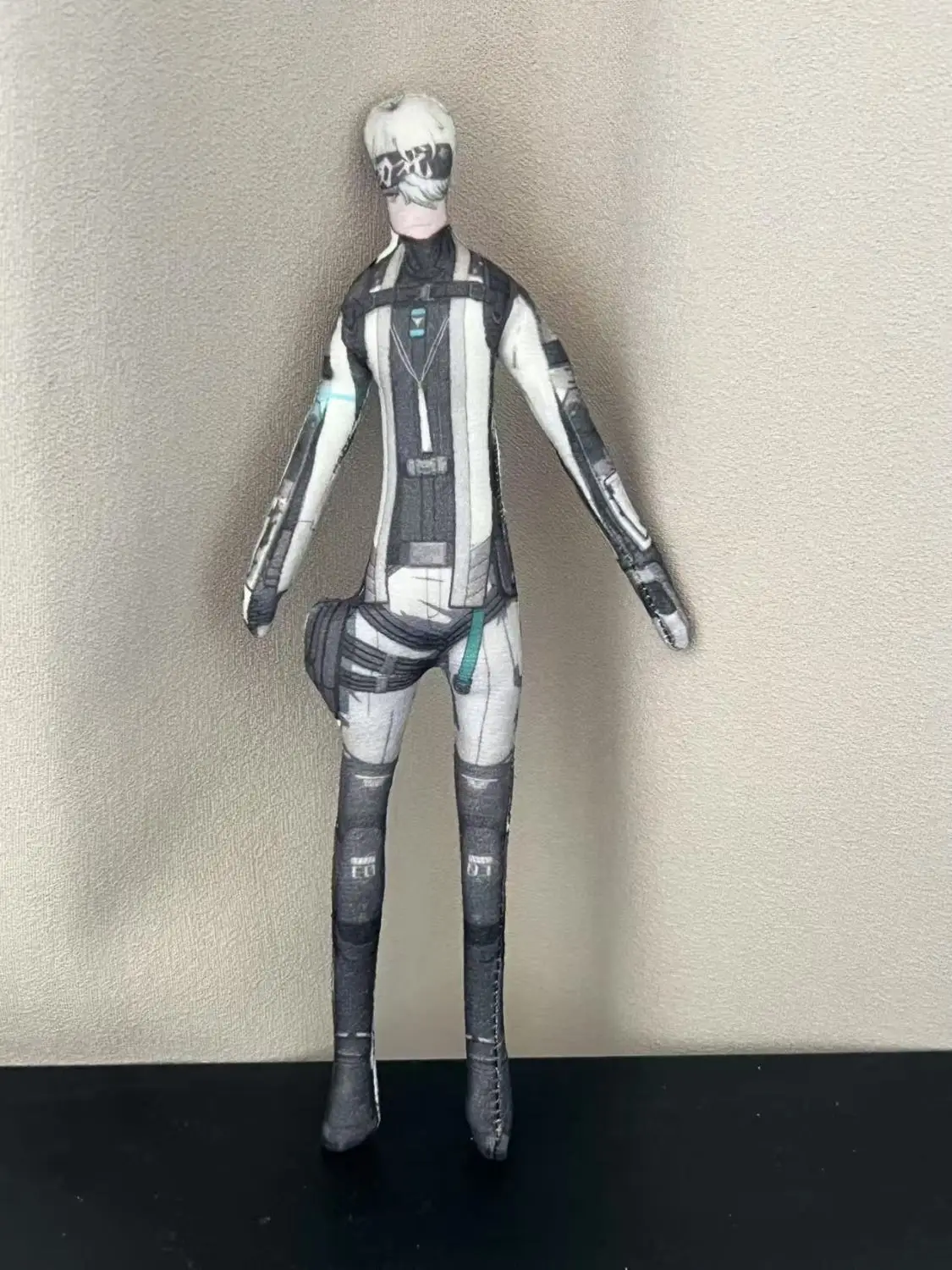 Boneca torcible de fio de 28cm, punição: corvo cinza luna cosplay pés de desenho animado maumet fantoche tem esqueleto de fio de ferro presente otaku