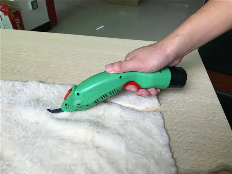 مقص كهربائي قاطع قماش مقص بلاستيكي