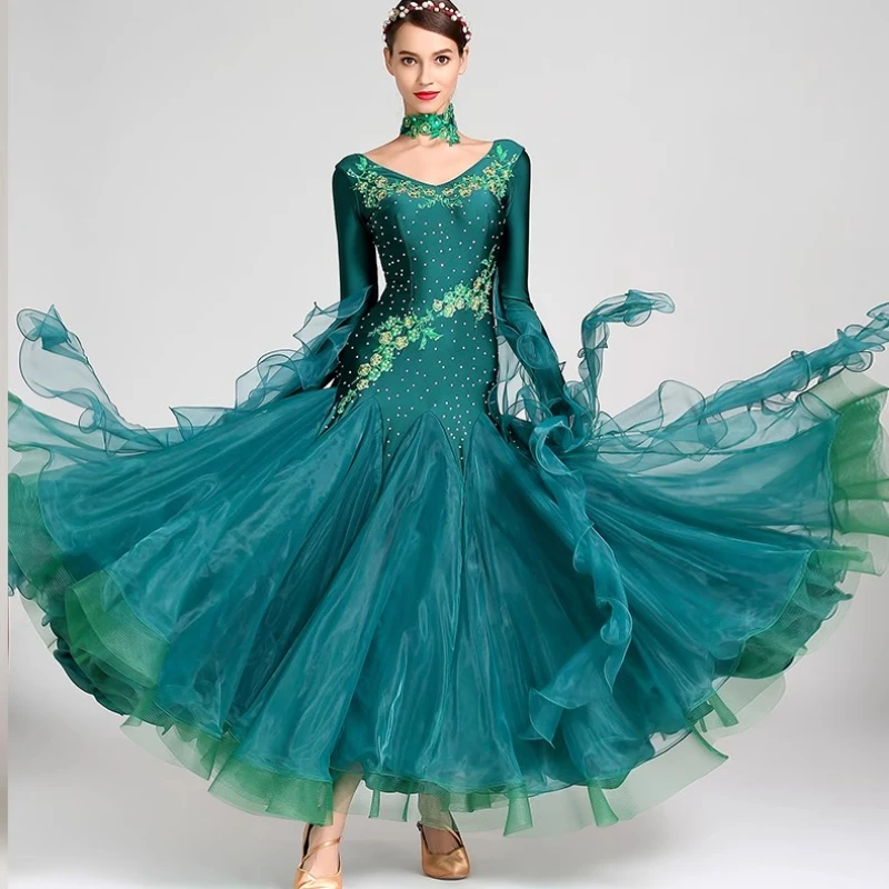 

Fashion Senior Modem Dance Skirt Performance Clothing National Standard Dance Skirt Competition Dress New Diamond Modem Skirt