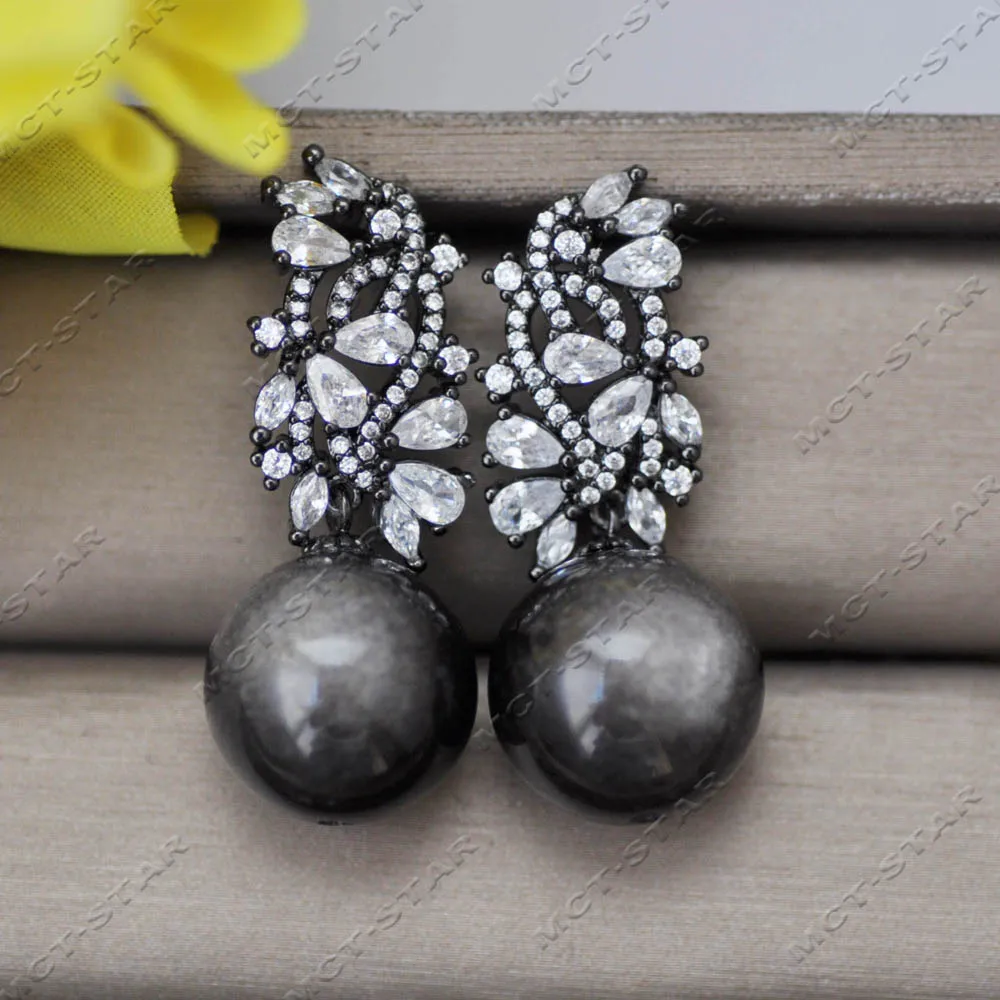 Z14218 Mysterious B… - image