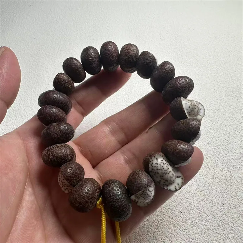 Hainan Bodhi Seed Carved With Skin, Moon Ingot Beads, Handmade Bracelets Men And Wo