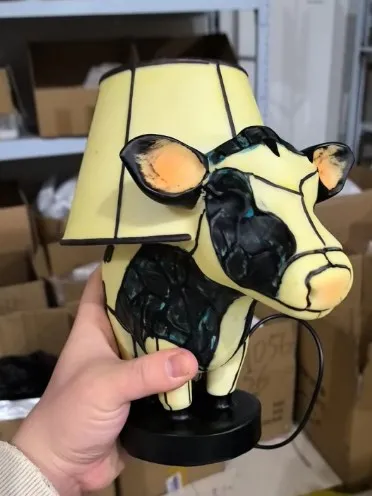 Exquisite Fun And Cute Cow Table Lamp Convenient Bedside Energy Saving Portable Modern Night Light Unique Colorful Home Decor