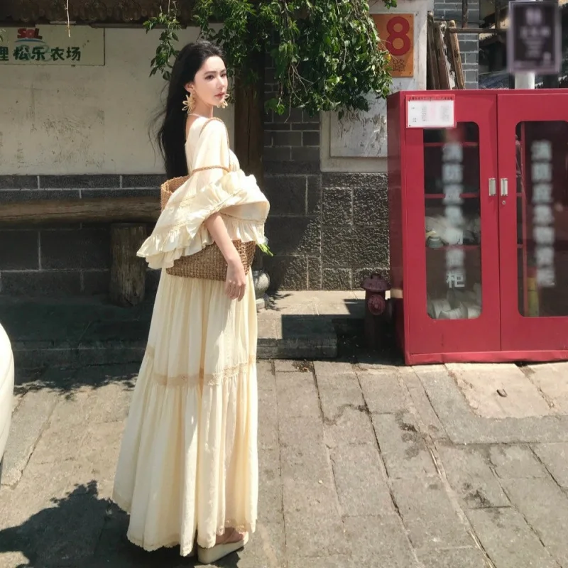 New Elegant Square Neck Trumpet Sleeve Large Hem Holiday Dress Beige Bohemian Casual Beach Long Dress Women Vestidos