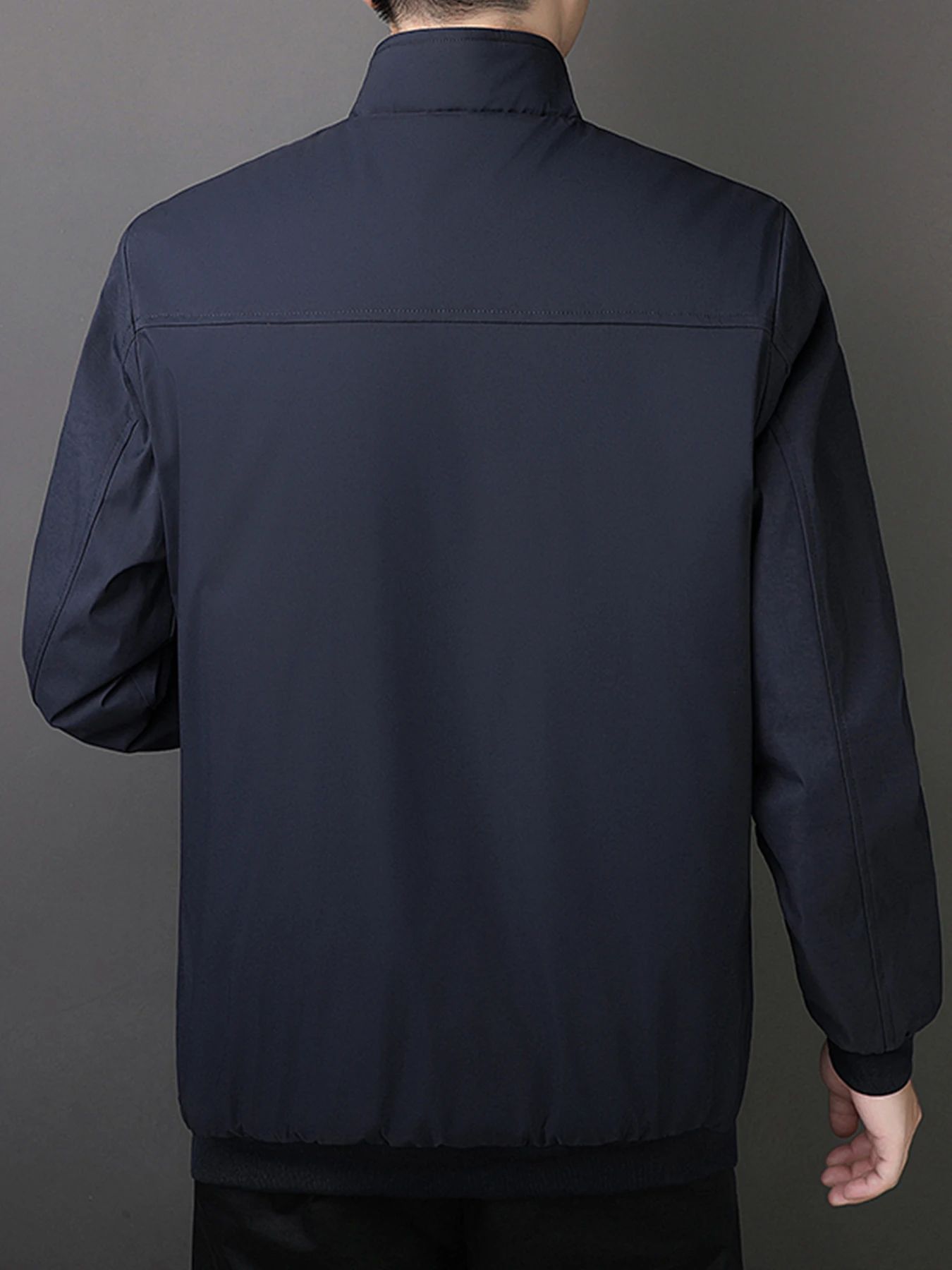 Autumn and Winter Coats Are Windproof and Cold-Proof, Warm Clothing, Autumn and Winter Coats Are Windproof and Cold-Proof, Warm Tops