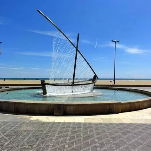 Custom Art Deco Outdoor Square Modern Fireproof Metal Crafts Light Fountain Boat Stainless Steel Sculpture