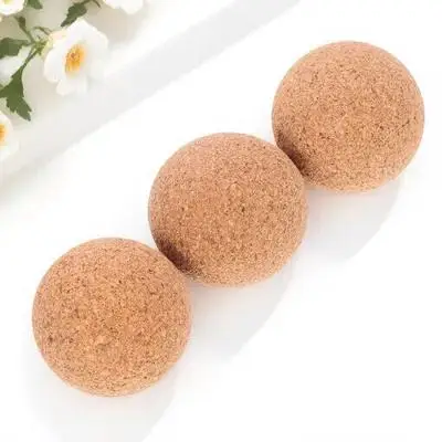 

3Pcs Small Foosball Balls Cork and Wood Construction Wear-Resistant Surface Enhanced Playing Experience for Table Foosball