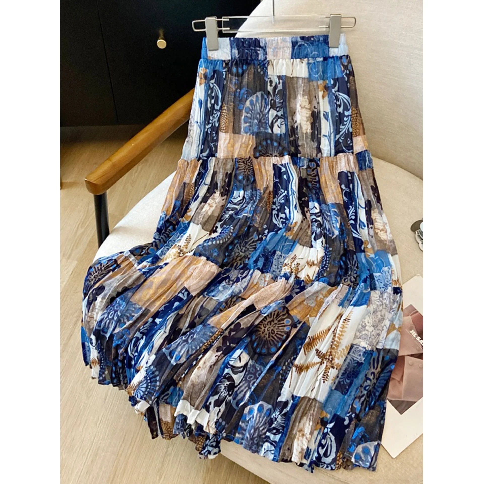 New Ethnic Blue Patchwork Print Tiered Pleated Midi Skirt High-waisted A-line Flowy Skirt For Women Summer Beach Vacation Outfit