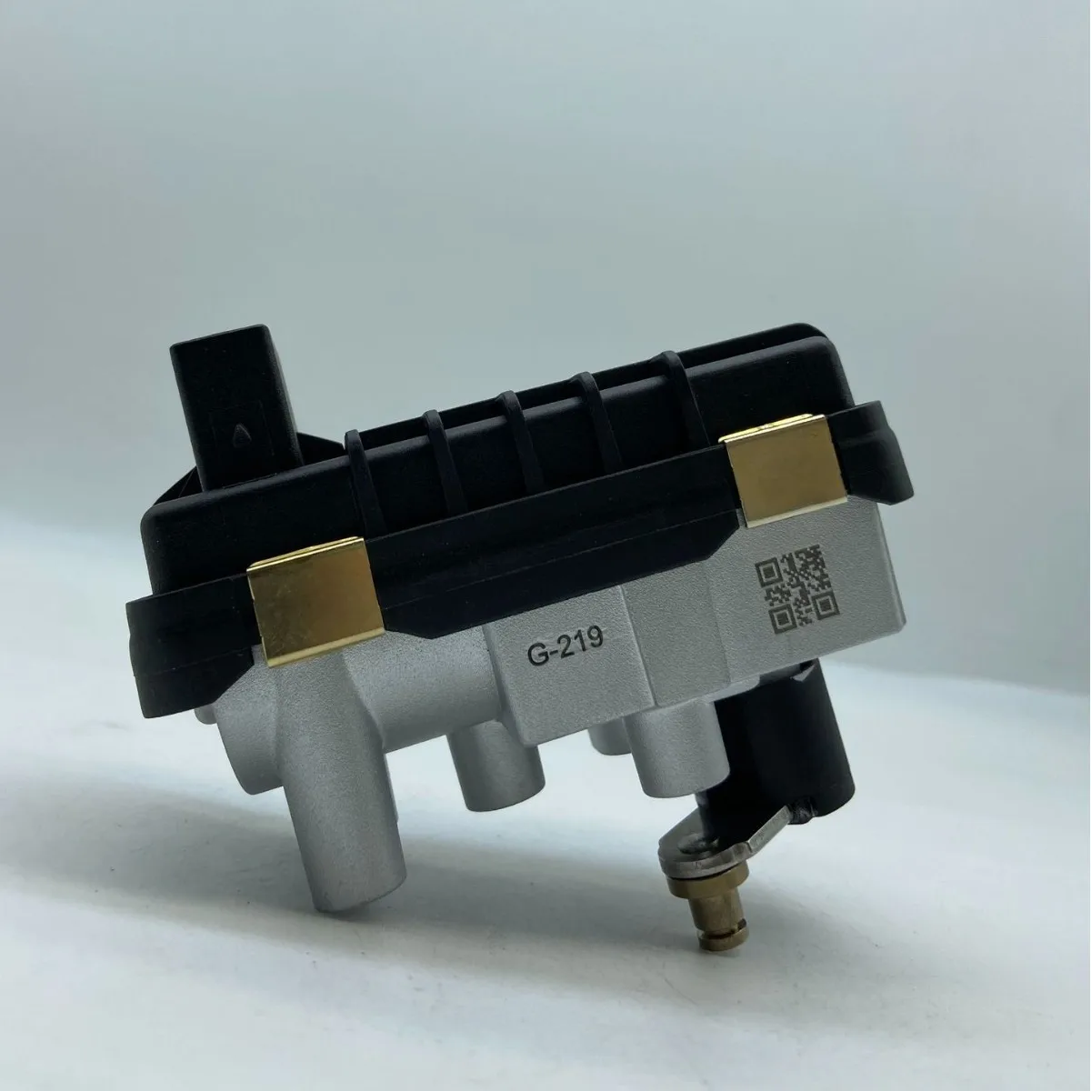 Auto Parts 3.0 Supercharger Actuator Electronic Control Valve 6NW008412-48