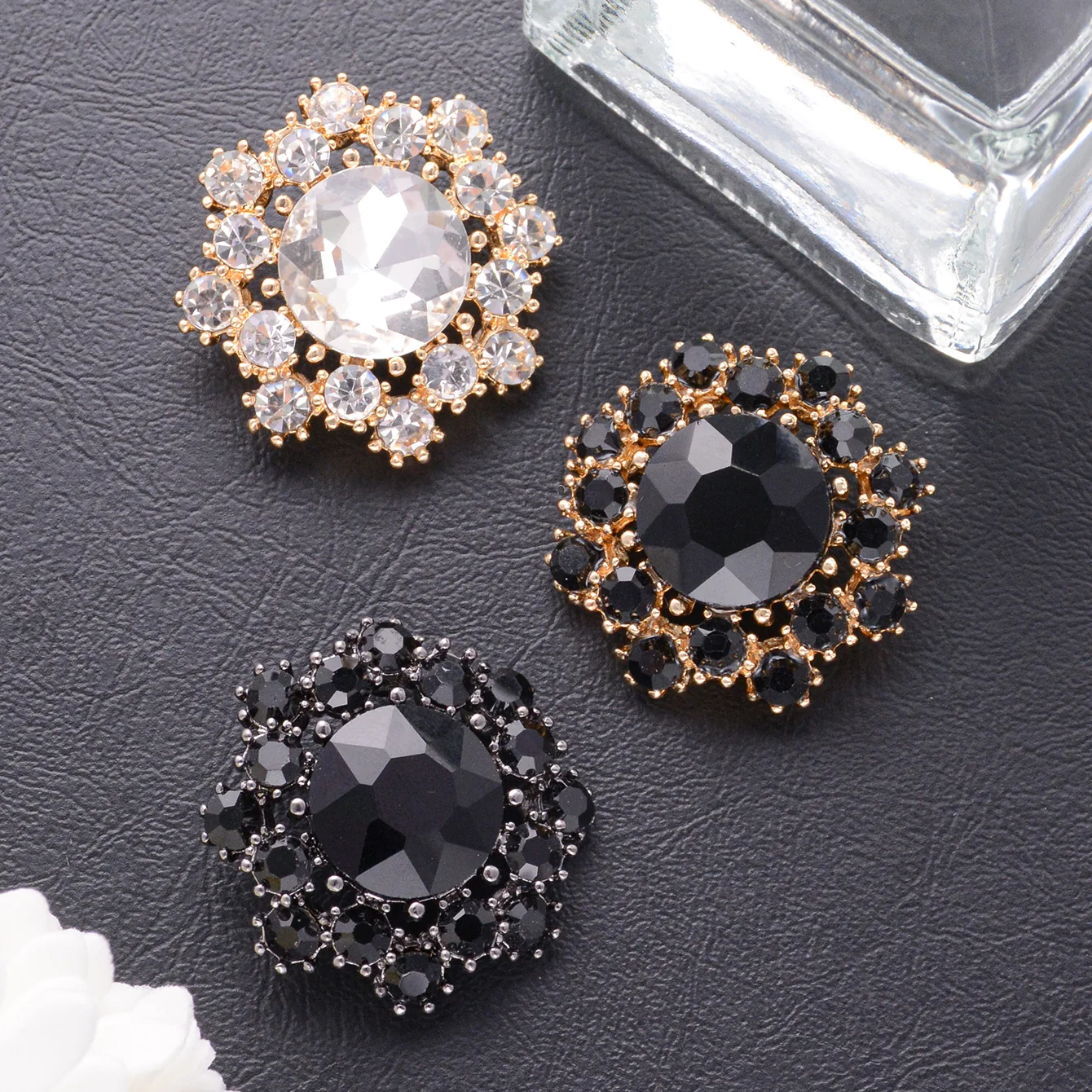 4pcs High End Flower Rhinestone Metal Buttons For Fur Coat Shirts Cardigan Collar Dress Fashion Decorative Buttons Accessories