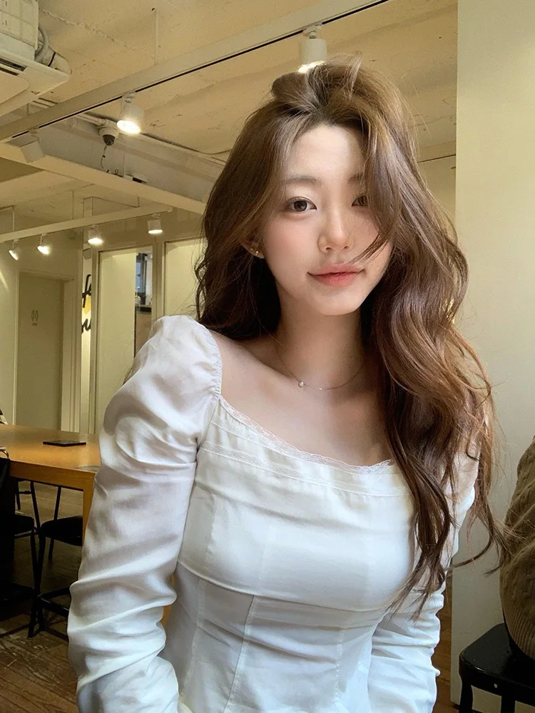 

Рубашка в стиле принцессы, сладкая, элегантная, приталенного кроя, с кружевными рукавами-фонариками и квадратным воротником, модный дышащий женский топ с длинными рукавами