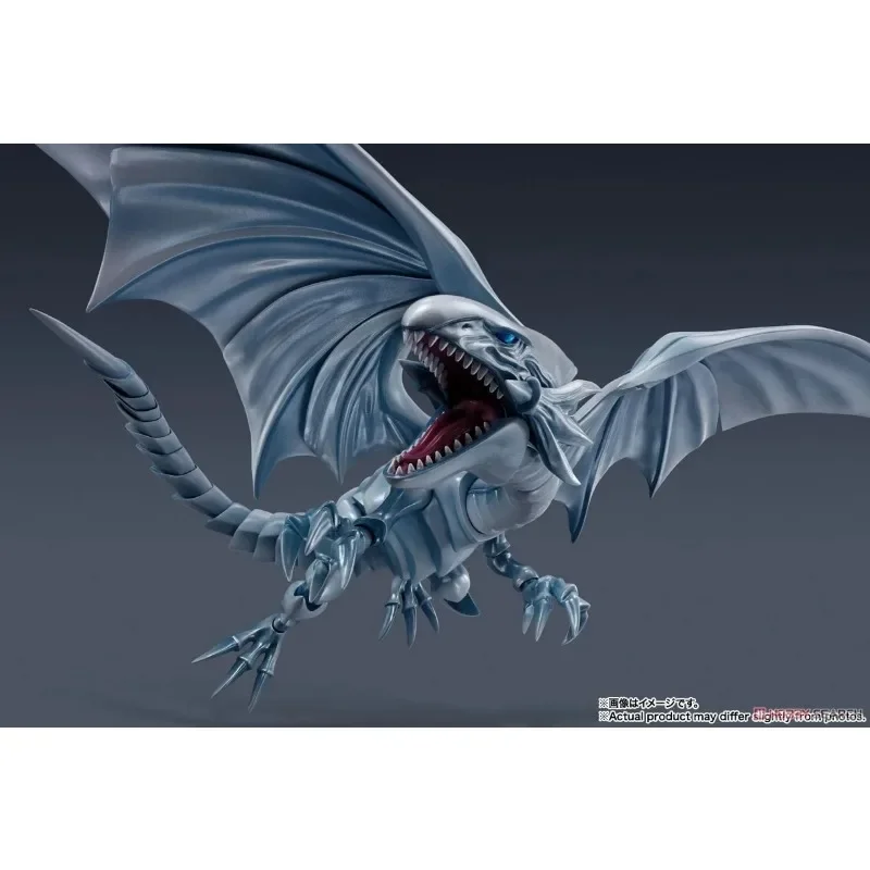Bandai oryginalne oryginalne Yu Gi Oh pojedynek potwory niebieskooki biały smok S.H.MonsterArts 22cm Model figurki świąteczne zabawki prezentowe