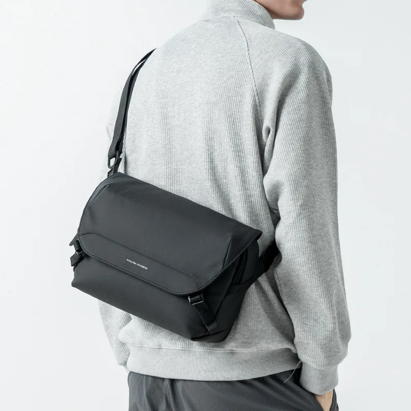 

Men's shoulder backpack Clamshell large capacity Oxford cloth wear-resistant multi-function travel diagonal span bag