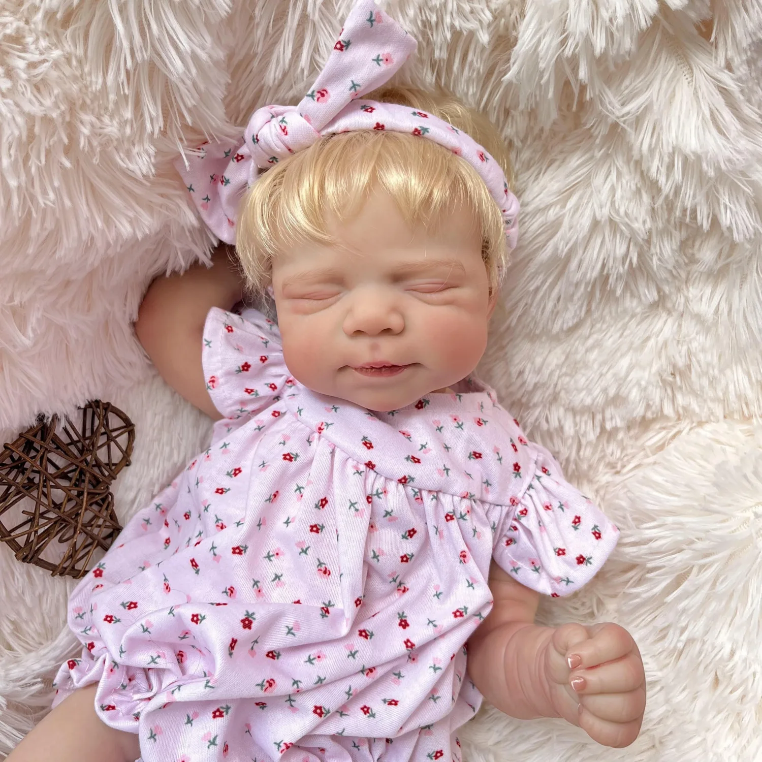 48 CM Asleep Reborn 3D Skin Baby Doll Toy with Blonde Hair Lifelike Vinyl Limbs Cloth Body 18 inch Real Look Doll Handmade