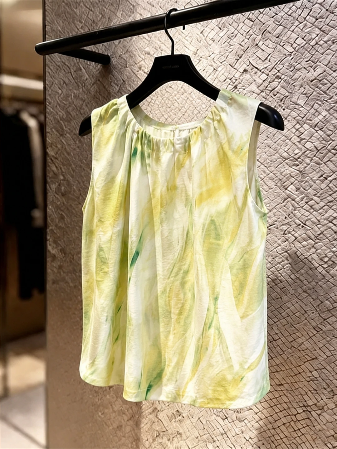 

Elegant Floral Print Sleeveless Vest round Neck Top Fashionable Ageless Design Summer Trendy Shirt Korean Style Straight Cut