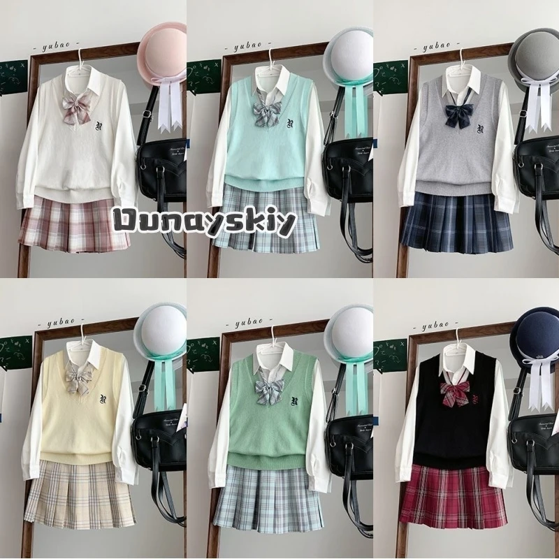 

Women Summer Plaid Pleated Skirt Japanese School Uniforms Girls Summer Jupe Kawaii Skirt Korean Jk Skirt Uniform Necktie Bowtie