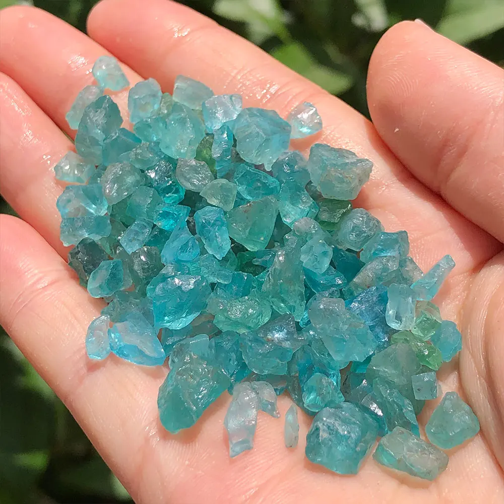 Natural Stones Apatite Raw Chips Gravel Quartz Crystals Stone Gemstones Minerals Healing Reiki Garden Decorations Home Decor